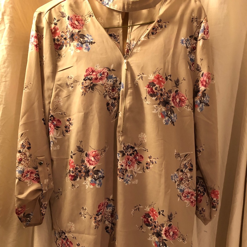 Women’s Blouse